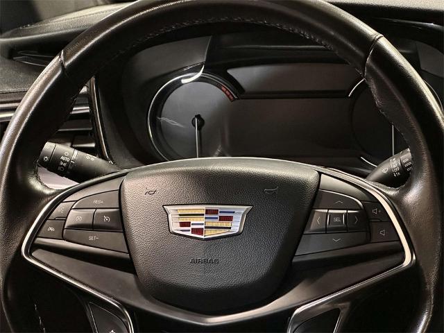used 2023 Cadillac XT5 car, priced at $30,588