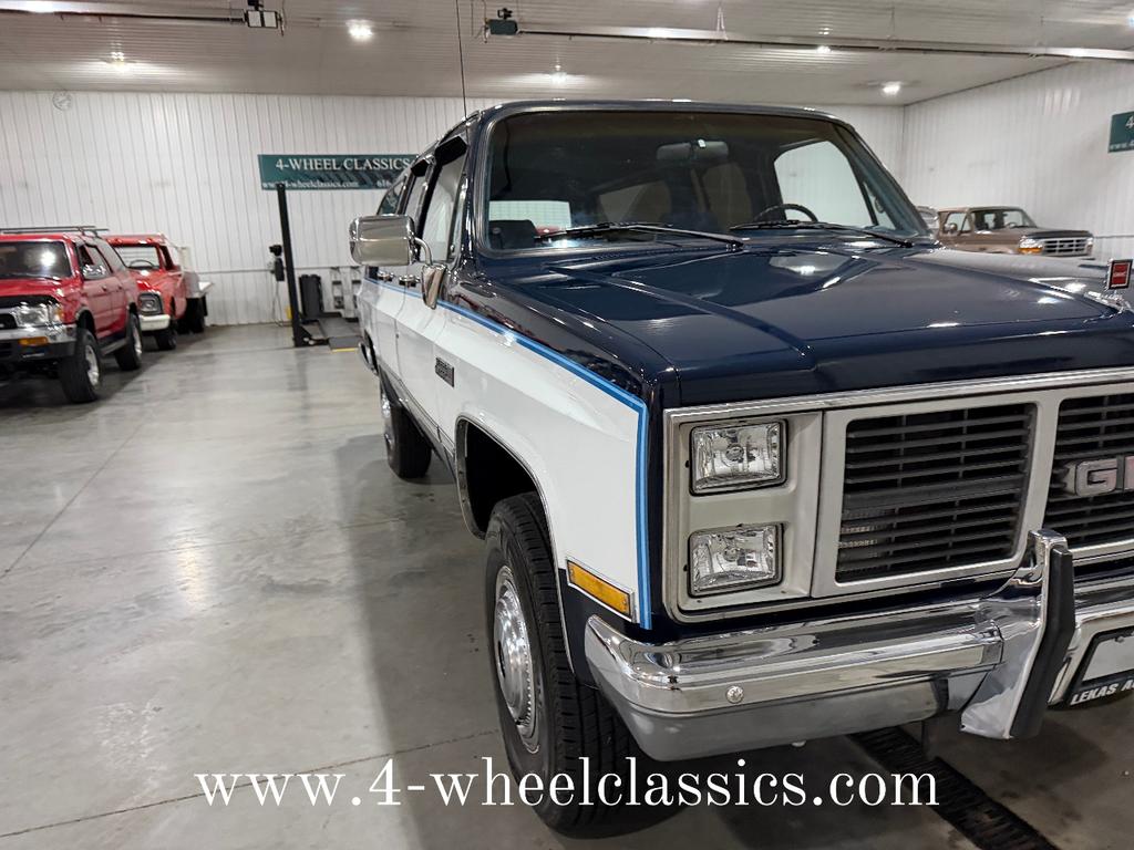 used 1988 GMC Suburban car, priced at $25,900