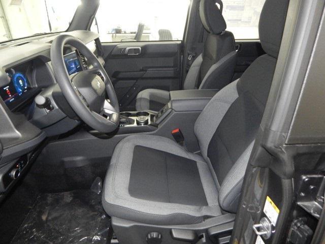 new 2025 Ford Bronco car, priced at $38,806