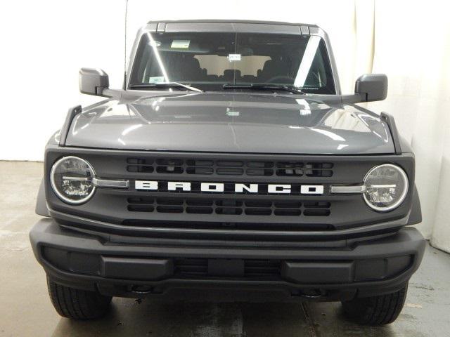 new 2025 Ford Bronco car, priced at $38,806