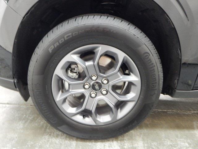 new 2025 Ford Maverick car, priced at $33,305