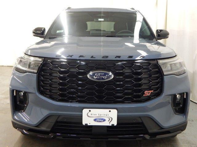 new 2025 Ford Explorer car, priced at $58,476