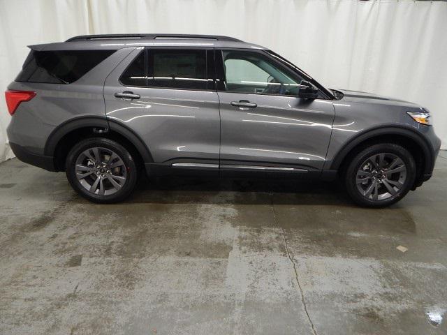 new 2024 Ford Explorer car, priced at $45,259