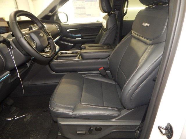 new 2025 Ford Expedition car, priced at $77,995