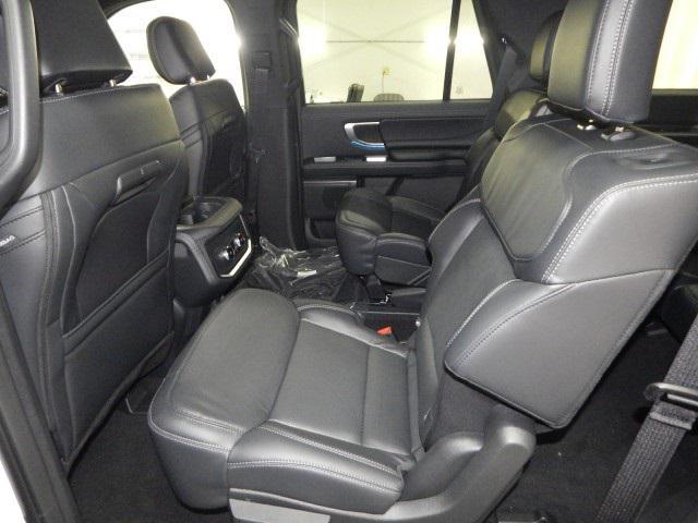 new 2025 Ford Expedition car, priced at $77,995