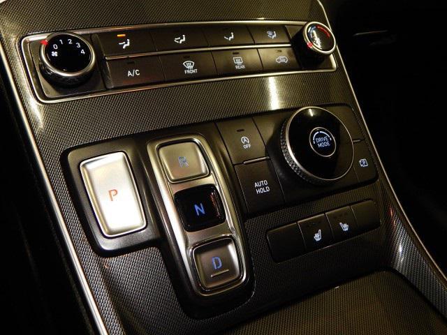 used 2021 Hyundai Santa Fe car, priced at $19,979