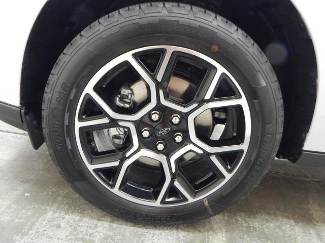 new 2025 Ford Maverick car, priced at $40,920