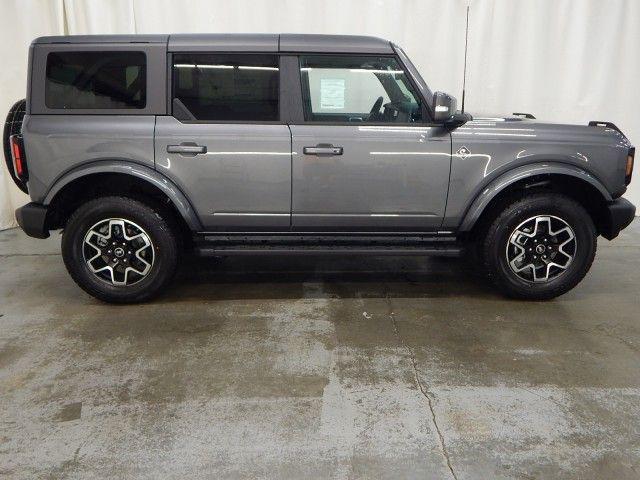 new 2024 Ford Bronco car, priced at $50,309