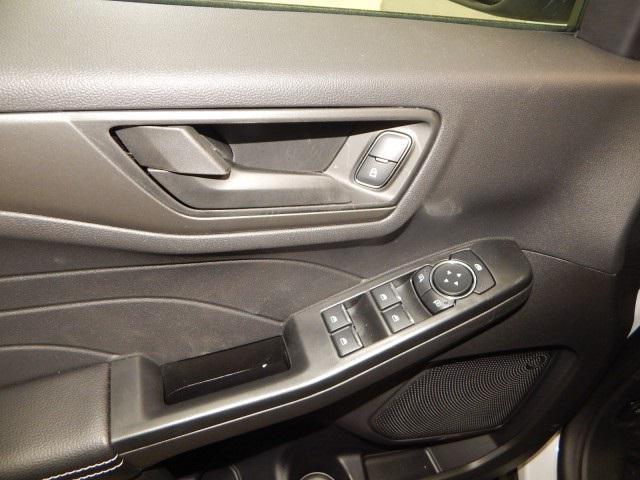 new 2025 Ford Escape car, priced at $29,882