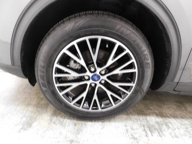 used 2022 Ford Escape car, priced at $19,946