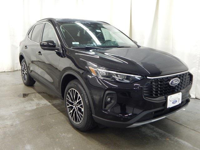 new 2025 Ford Escape car, priced at $40,089