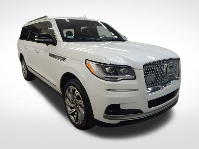 used 2022 Lincoln Navigator car, priced at $58,430