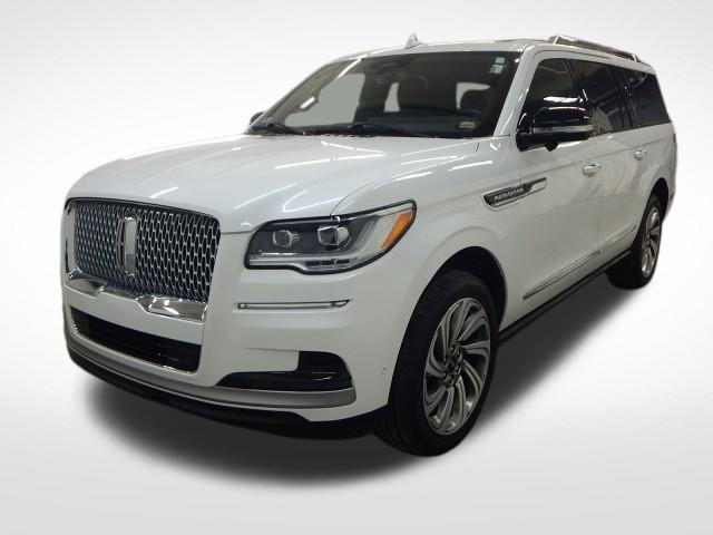 used 2022 Lincoln Navigator car, priced at $58,430