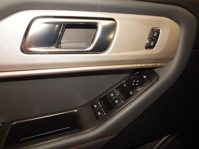 new 2025 Ford Explorer car, priced at $45,377