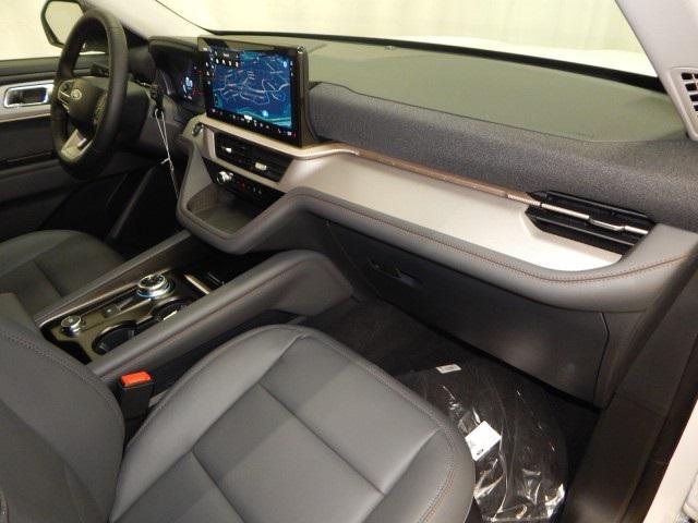 new 2025 Ford Explorer car, priced at $45,377