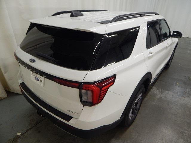 new 2025 Ford Explorer car, priced at $45,377