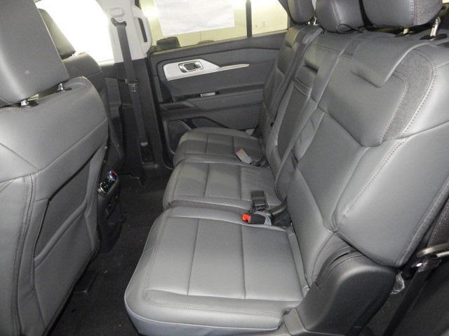 new 2025 Ford Explorer car, priced at $45,377