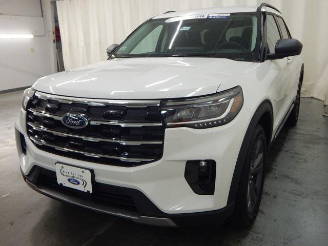 new 2025 Ford Explorer car, priced at $45,377