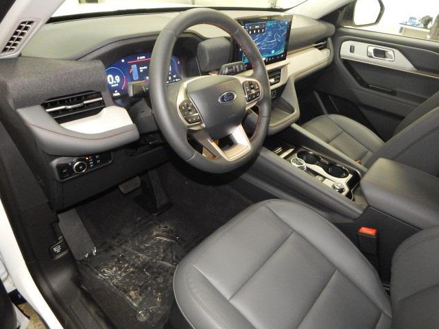 new 2025 Ford Explorer car, priced at $45,377