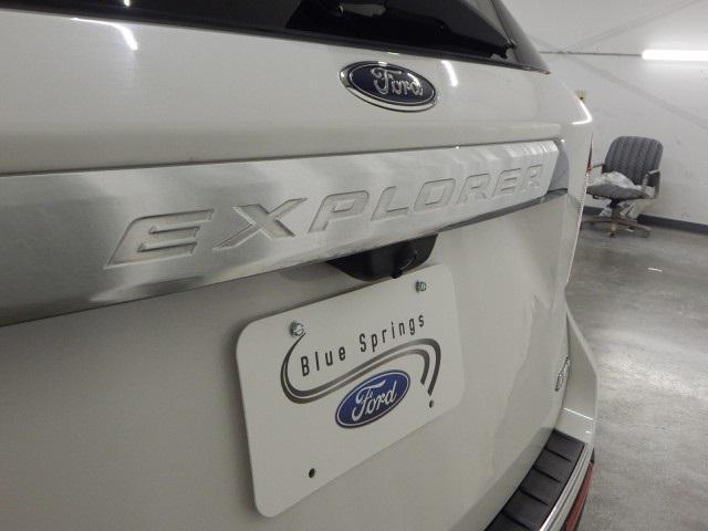 used 2022 Ford Explorer car, priced at $38,433