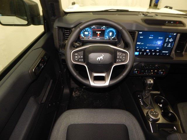 new 2025 Ford Bronco car, priced at $44,652