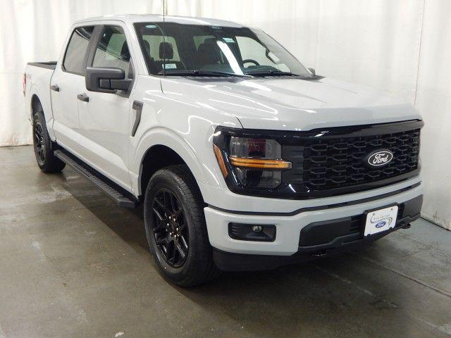 new 2024 Ford F-150 car, priced at $46,923