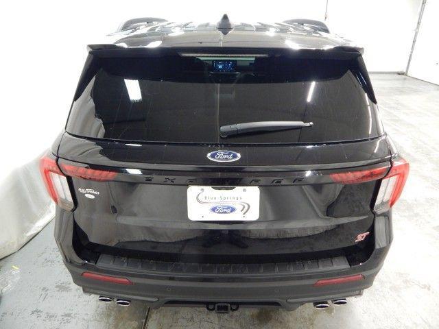 new 2025 Ford Explorer car, priced at $58,011