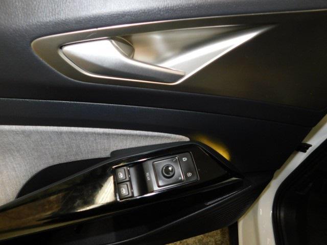 used 2023 Volkswagen ID.4 car, priced at $21,997