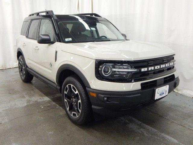 new 2024 Ford Bronco Sport car, priced at $35,277