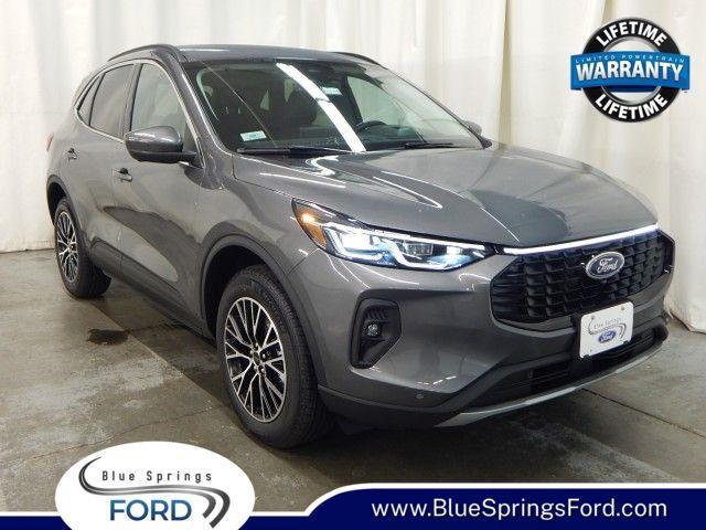 new 2025 Ford Escape PHEV car, priced at $33,214
