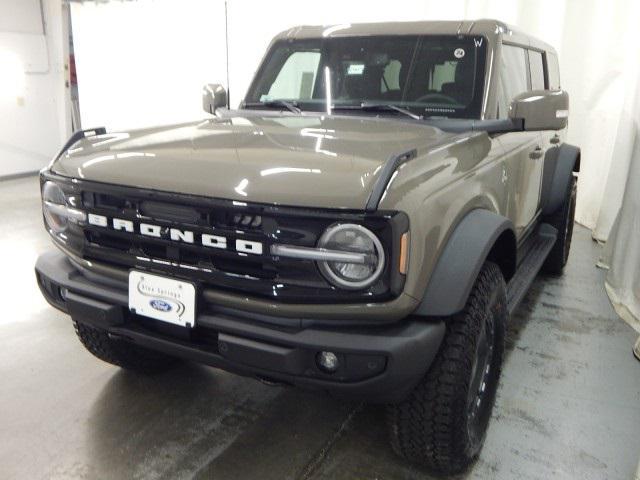 new 2025 Ford Bronco car, priced at $61,066