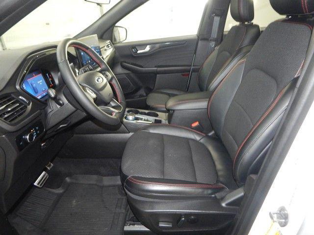 used 2023 Ford Escape car, priced at $24,979