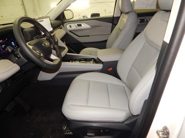 new 2025 Ford Explorer car, priced at $50,595