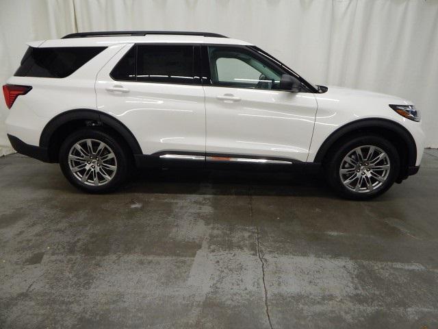 new 2025 Ford Explorer car, priced at $50,595