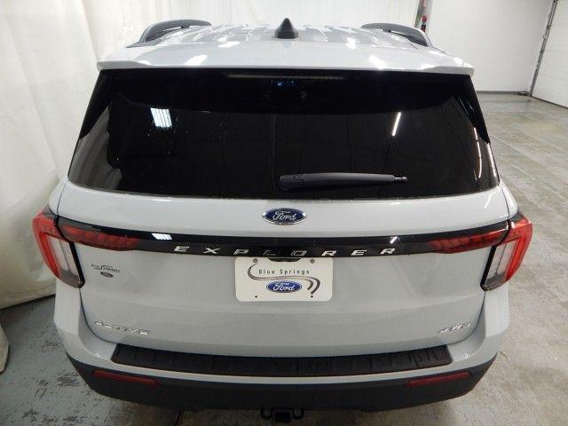 new 2025 Ford Explorer car, priced at $41,343