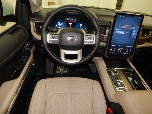 new 2024 Ford Expedition car, priced at $70,265