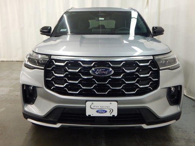 new 2025 Ford Explorer car, priced at $52,678