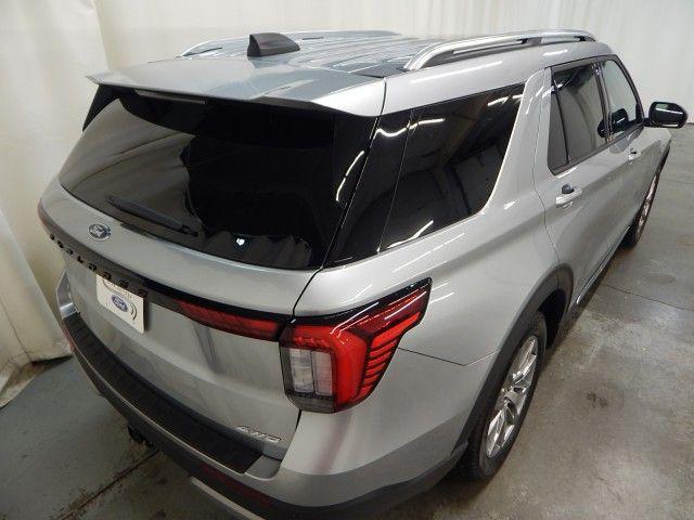 new 2025 Ford Explorer car, priced at $52,678