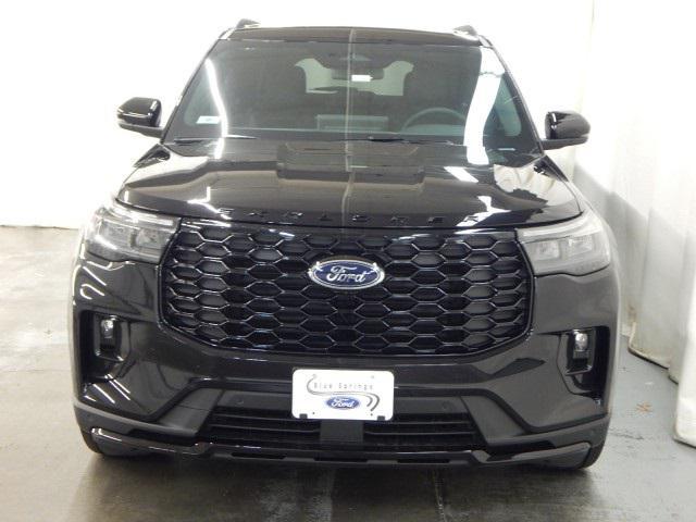 new 2025 Ford Explorer car, priced at $48,192
