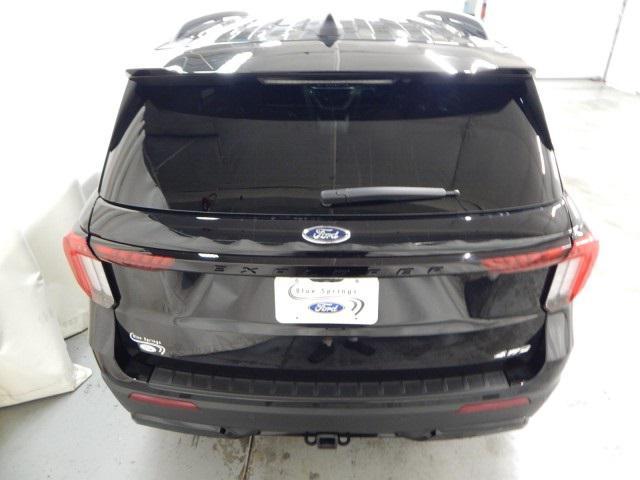 new 2025 Ford Explorer car, priced at $48,192