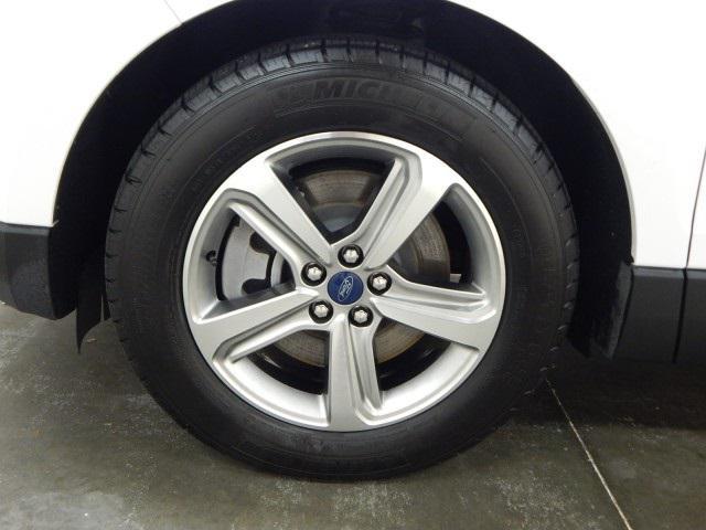 used 2022 Ford Edge car, priced at $23,399