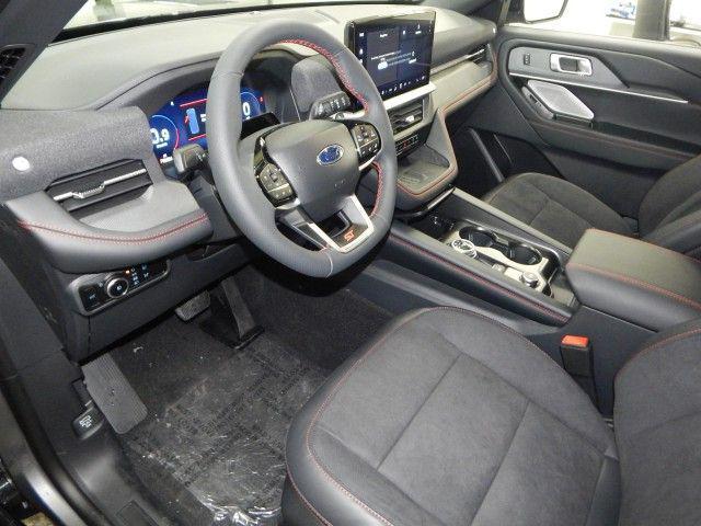 new 2025 Ford Explorer car, priced at $58,011