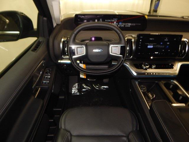 new 2025 Ford Expedition car, priced at $77,995