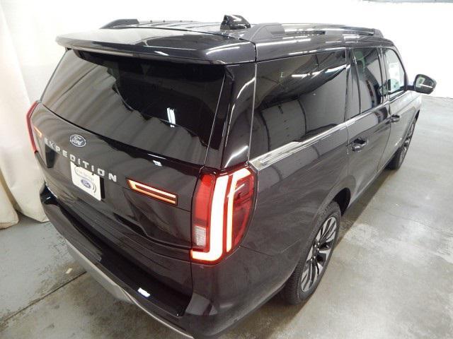 new 2025 Ford Expedition car, priced at $77,995