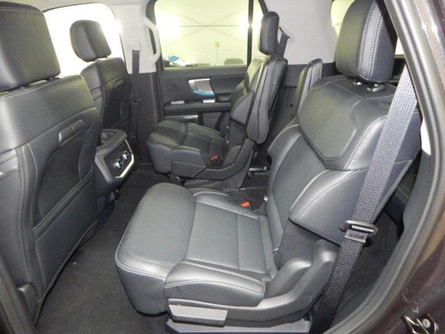 new 2025 Ford Expedition car, priced at $77,995