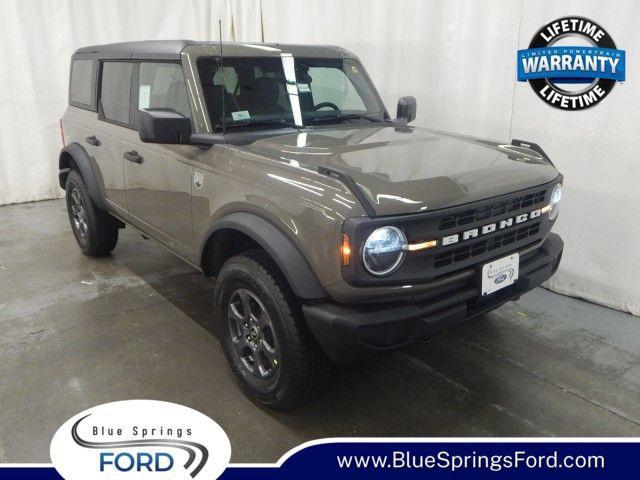 new 2025 Ford Bronco car, priced at $45,692