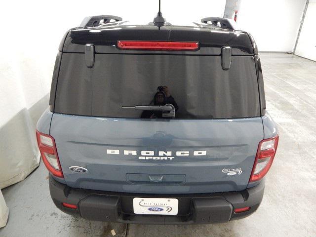 new 2025 Ford Bronco Sport car, priced at $37,984