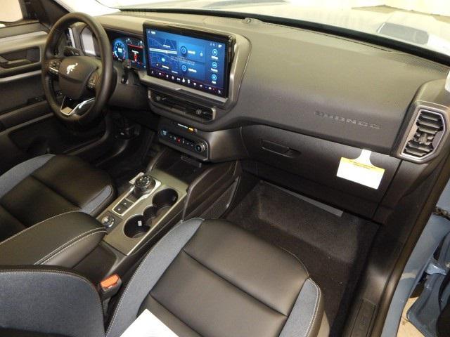new 2025 Ford Bronco Sport car, priced at $37,984