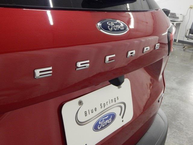 new 2025 Ford Escape car, priced at $29,173