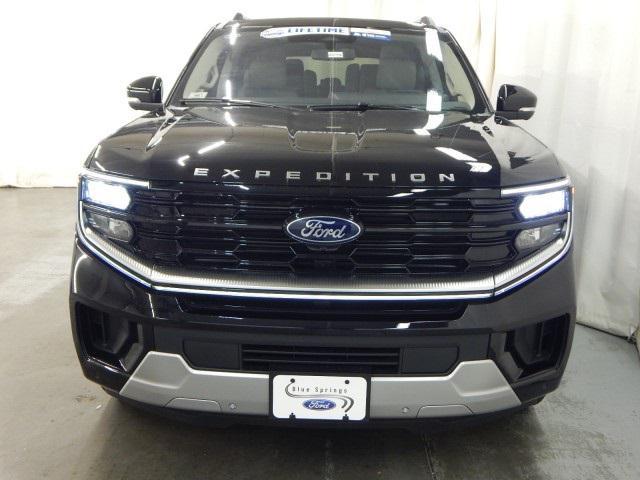 new 2025 Ford Expedition car, priced at $86,995